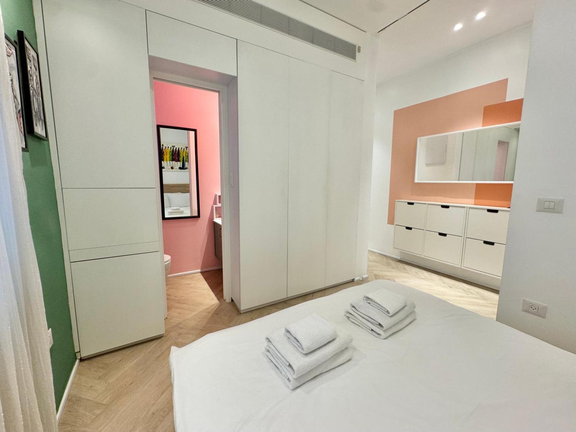 Tlv Apartment *